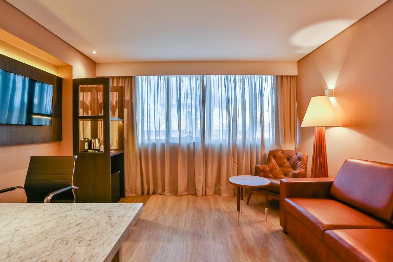 Transamerica Collection Goiânia Dış mekan fotoğraf A room at the hotel