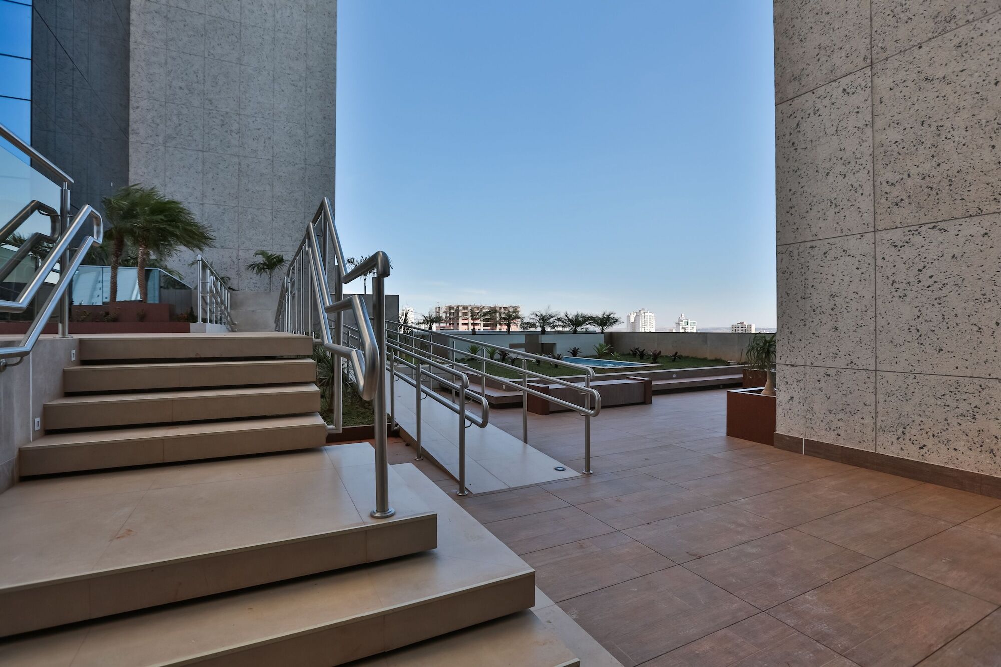 Transamerica Collection Goiânia Dış mekan fotoğraf Skyline Terrace